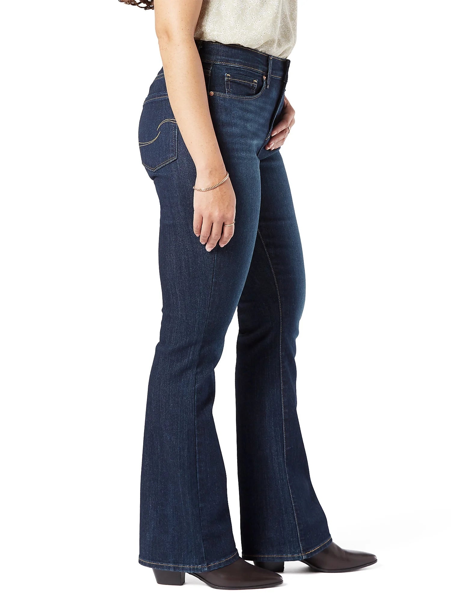 Women's Mid Rise Bootcut Jeans H8172