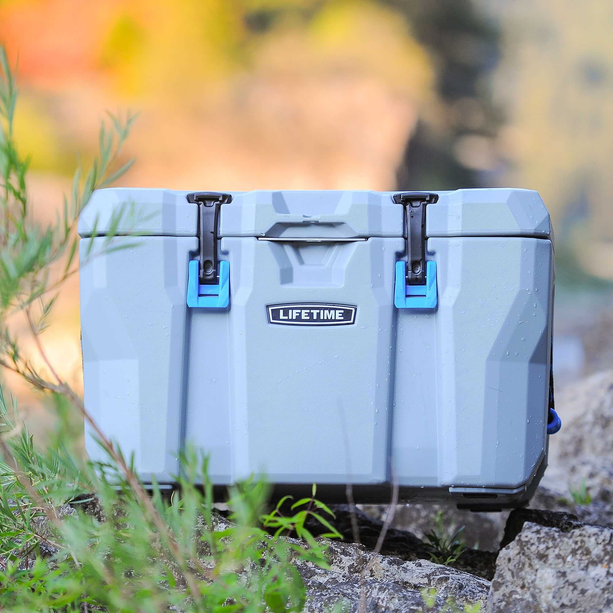55 Quart Polyethylene Cooler, Light Gray Y76879
