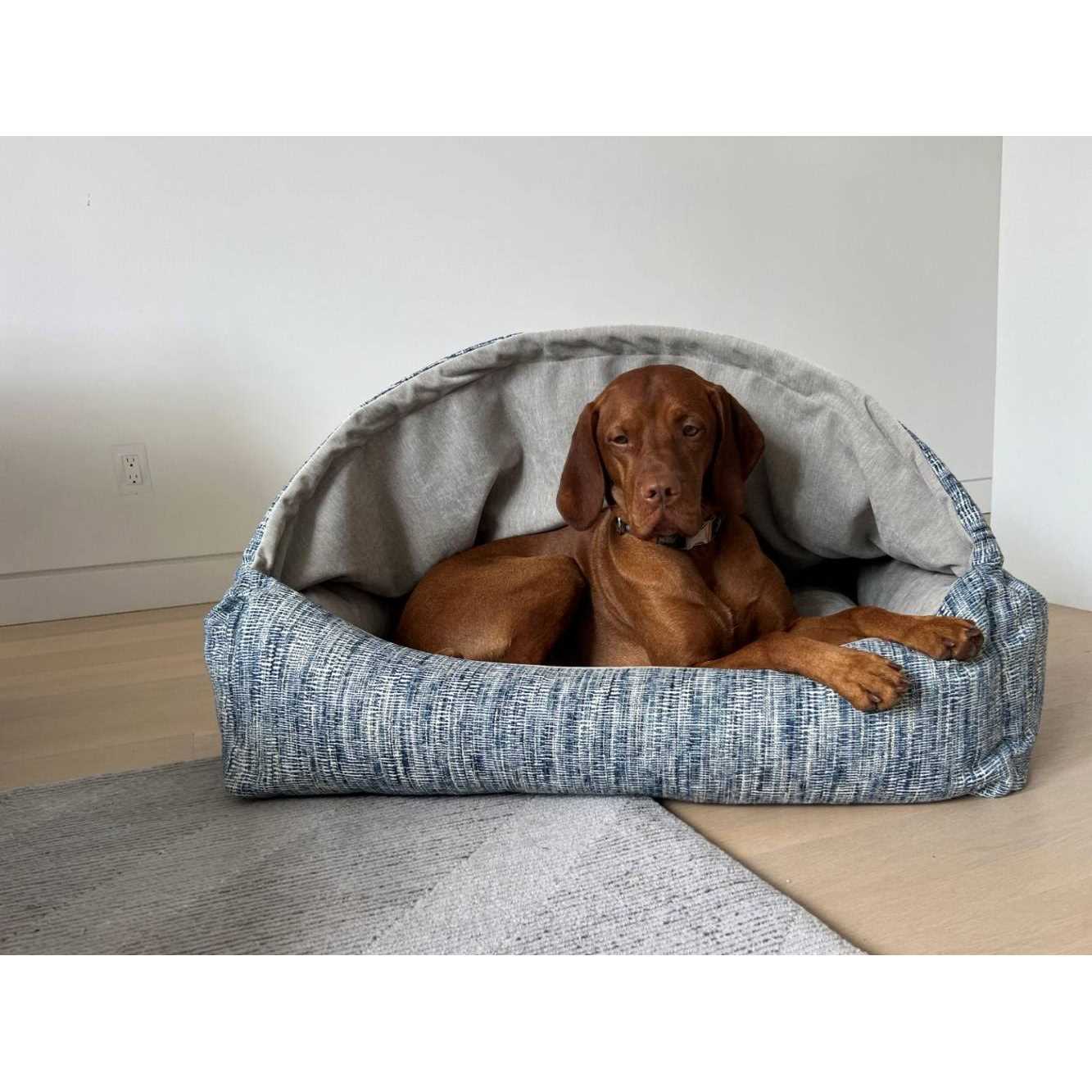 Canopy Dog Bed S722871