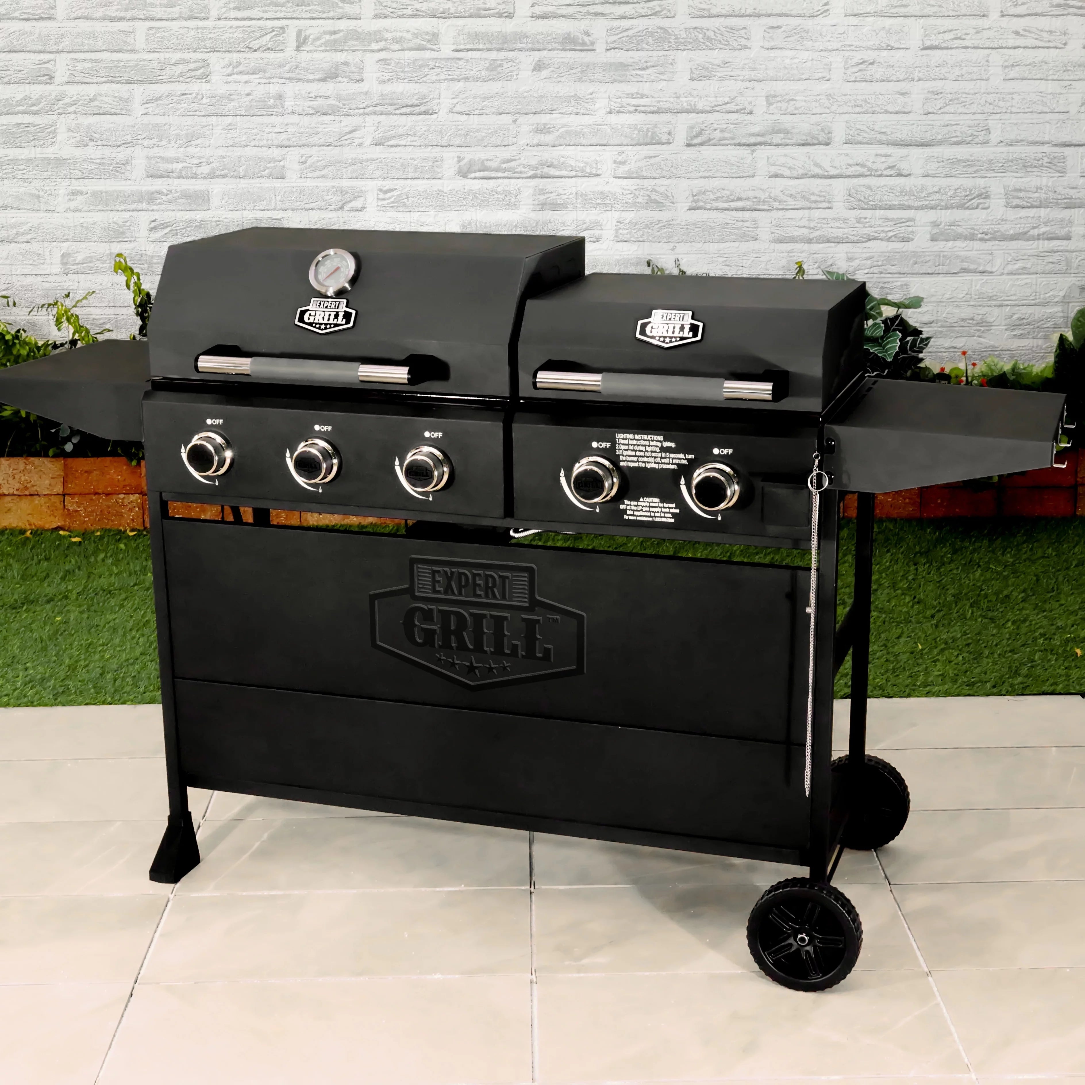 5 Burner Propane Gas Grill and Griddle, Black R371540