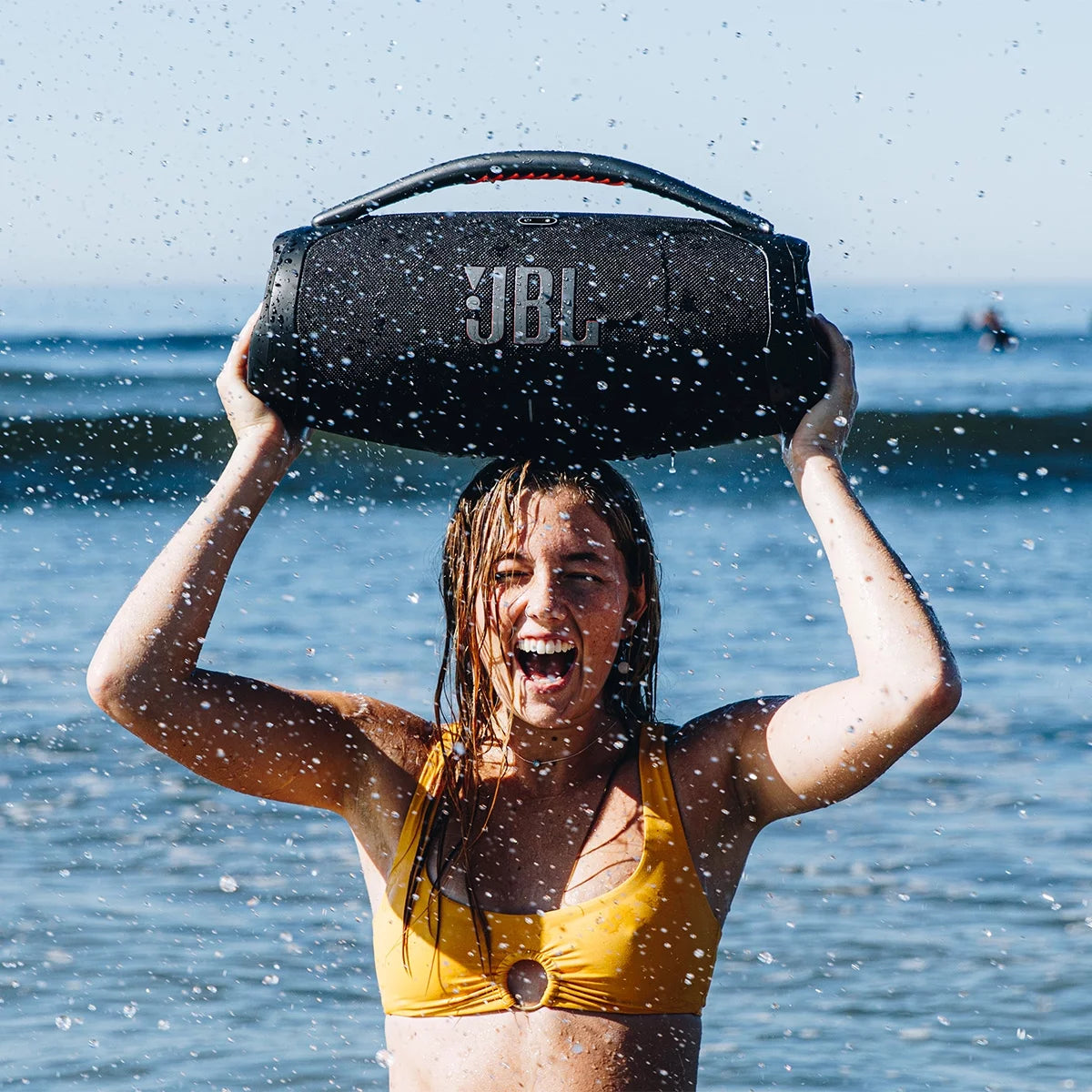 Portable Bluetooth Waterproof Speaker E45195