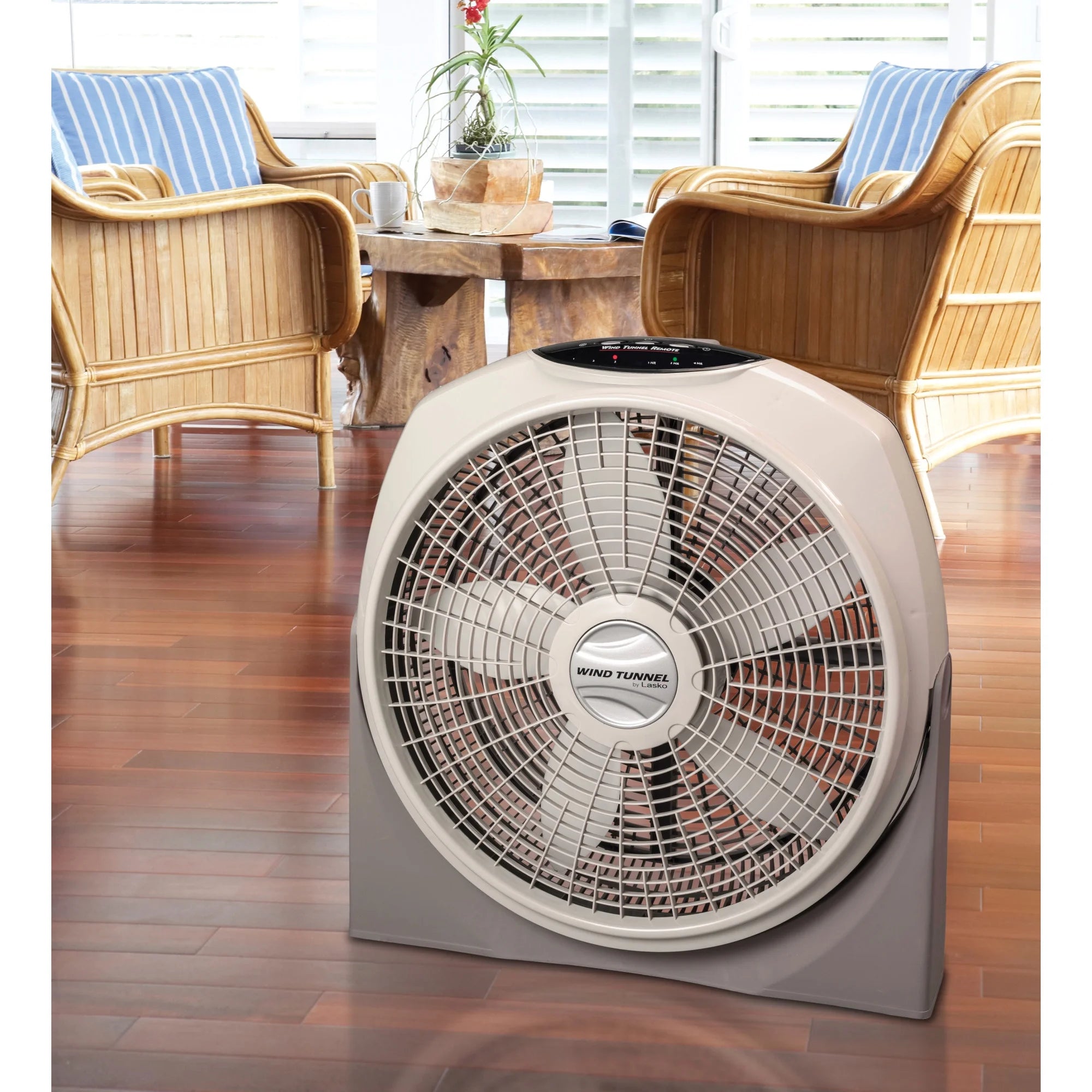 20" 3-Speed Floor Fan with Remote Control, Gray F748