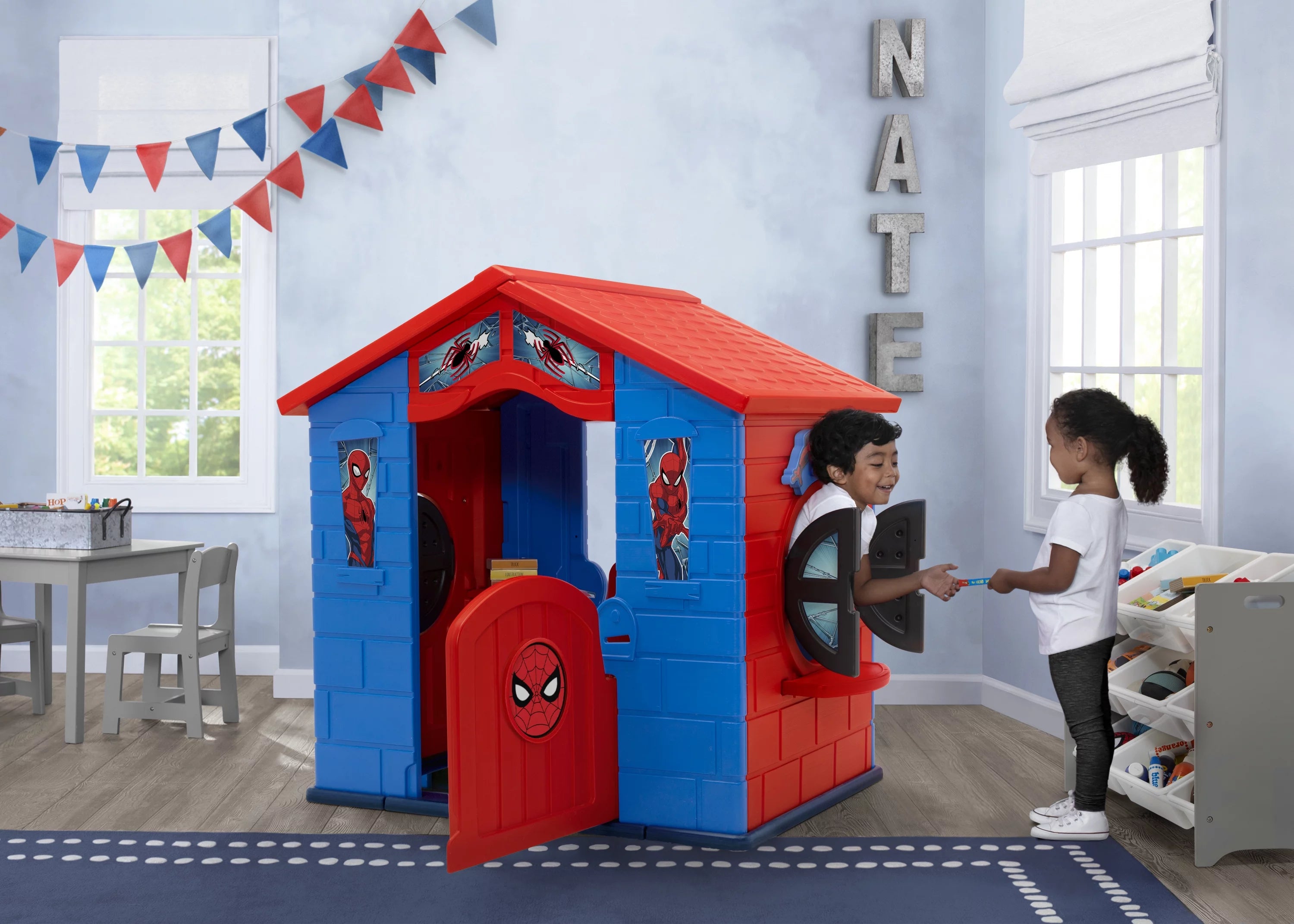 Spider-Man Plastic Indoor/Outdoor Playhouse with Easy Assembly, Blue/Red P80159
