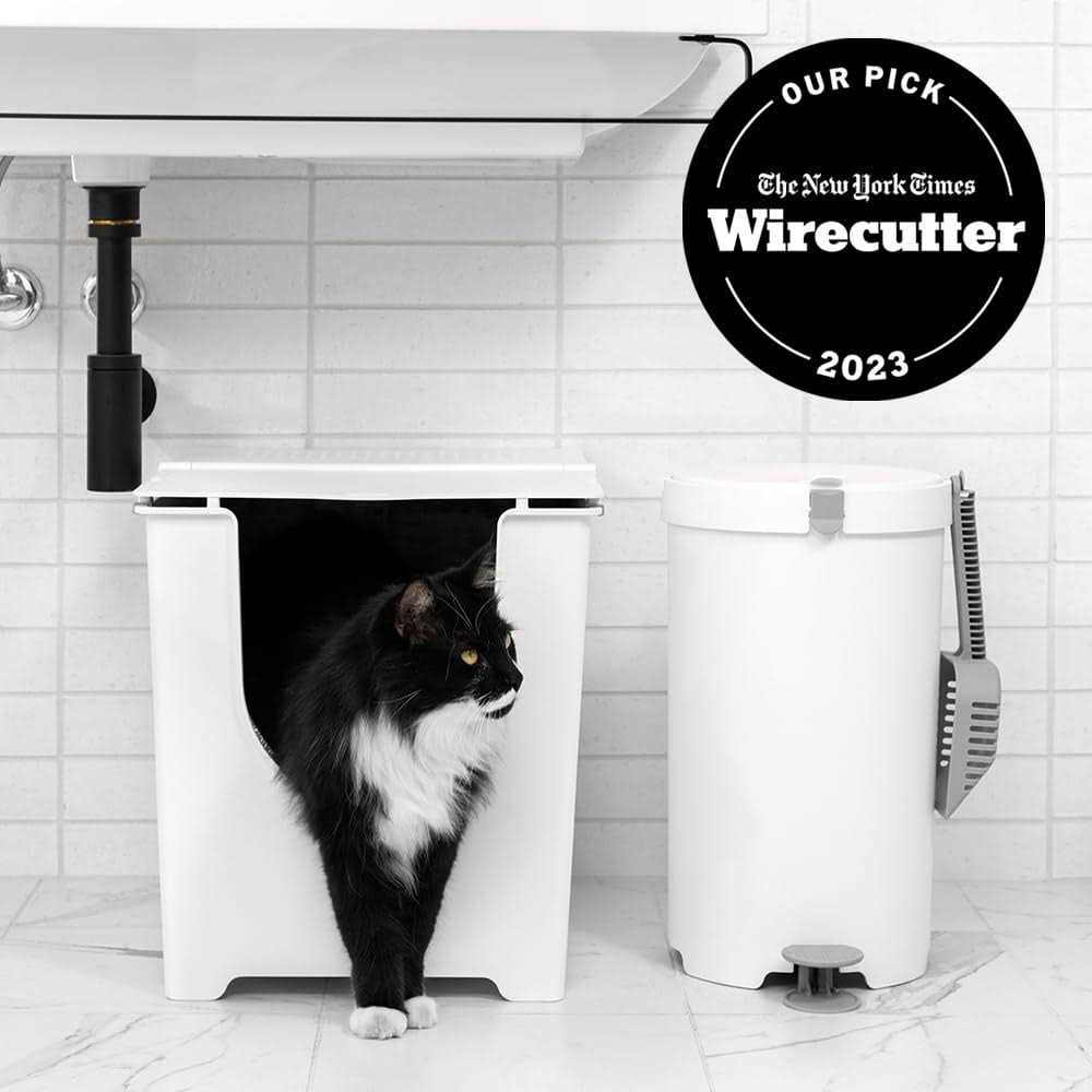 Flip Litter Box with Scoop and Reusable Liner L199514