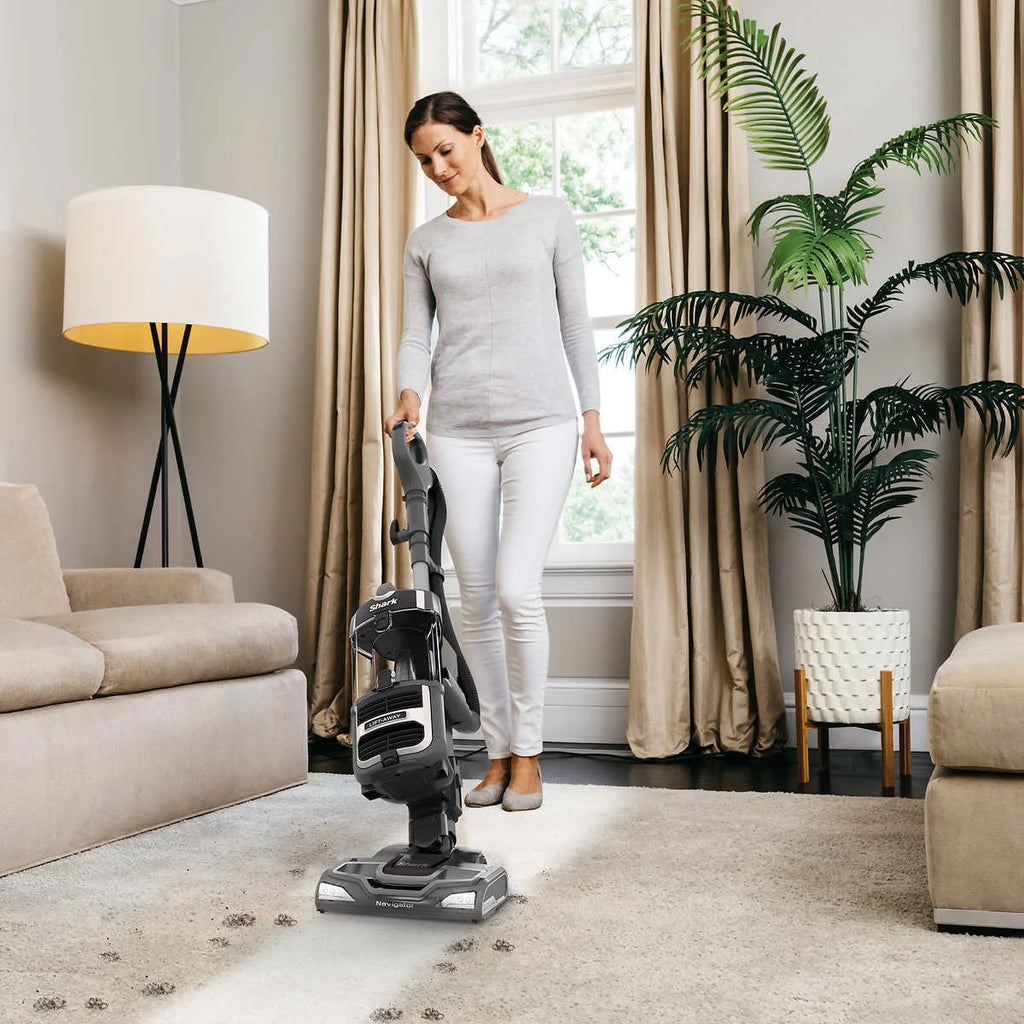 Upright Vacuum with Lift-Away F847