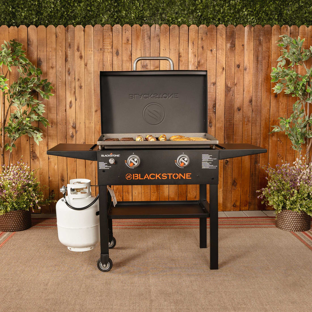 28" 2-Burner Propane Griddle with Hood L142