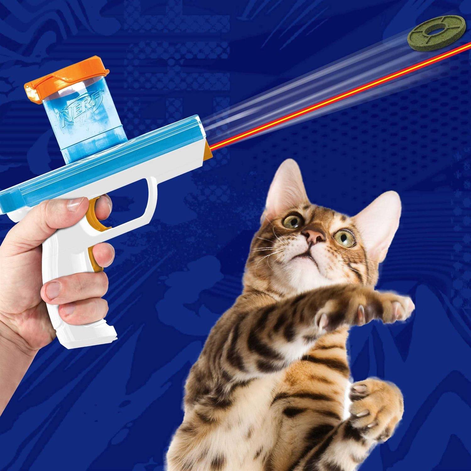 Catnip Disc Blaster Cat Toy P618505