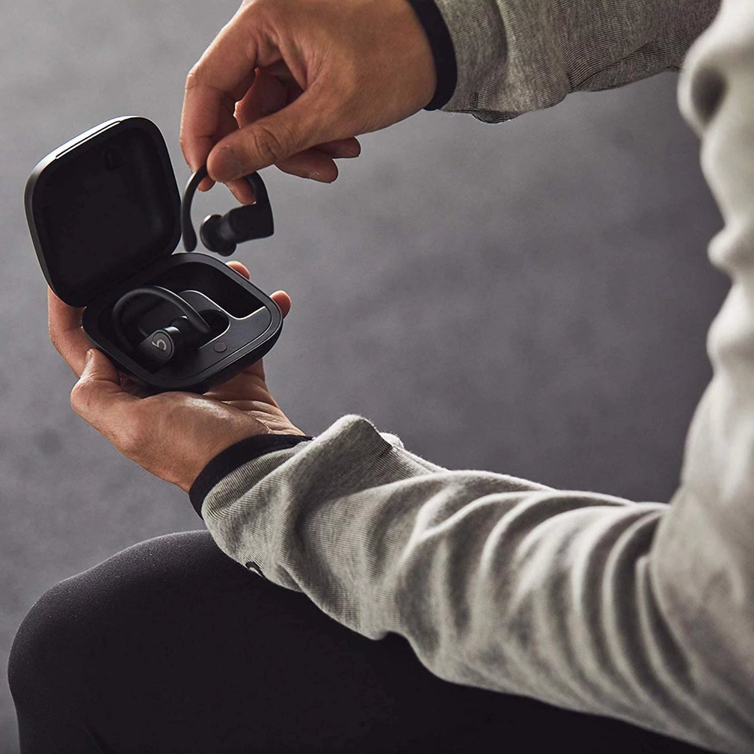 Wireless Earbuds with Charging Case, Navy F76053